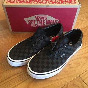 vans era tonal